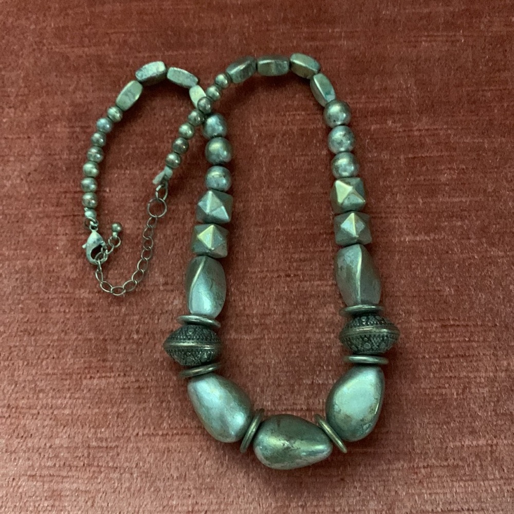 9in drop faux silver bead necklace vintage 90s